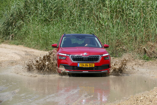 קיה סלטוס מול סקודה קאמיק קיה סלטוס מול סקודה קאמיק